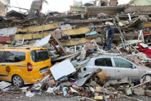 Photo of Turkey leader faces crescendo of criticism over quake response