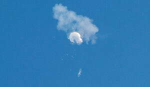 Photo of US jet shoots down suspected Chinese spy balloon with missile