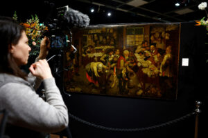 Photo of Dusty painting hidden behind door turns out to be Brueghel ‘masterpiece’