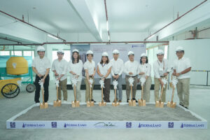 Photo of Federal Land tops off 1st tower of Ortigas project