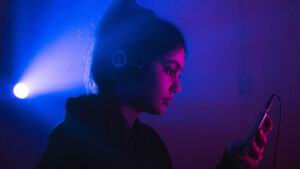 Photo of Streaming boosts recorded music revenue, China market growing