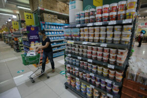 Photo of Feb. inflation likely hit 8.9% — poll