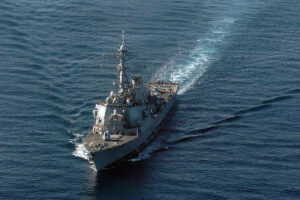 Photo of US warship sails near man-made Chinese-run isle in South China Sea
