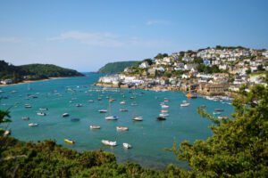 Photo of Salcombe house prices rise to £1.2m as it becomes priciest seaside town