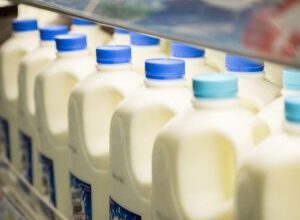 Photo of Tesco cuts milk prices after wholesale costs fall