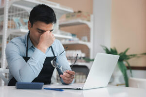 Photo of UK SMEs admit running their own business has negatively impacted their mental and physical health