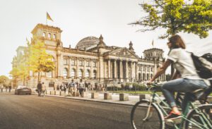 Photo of Germany tips into recession with analysts warning economy won’t get much better