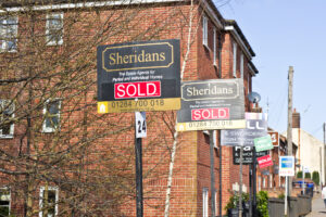 Photo of House prices fall at fastest pace in nearly 14 years, says Nationwide