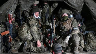 Photo of Rebel Russian mercenaries halt advance on Moscow