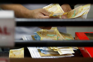 Photo of Philippine lenders’ April bad loan ratio worsens