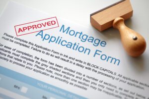 Photo of The benefits of working with a mortgage broker for bad credit applicants
