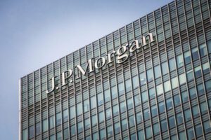 Photo of JPMorgan Chase & Co. surges ahead in AI hiring as banking battle for AI talent intensifies
