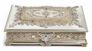 Photo of For a touch of luxe, check out this Fabergé auction