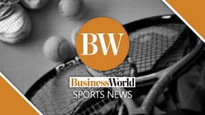 Photo of Djokovic, Swiatek start title quests with easy wins at rain-hit Wimbledon