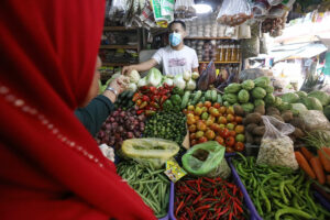 Photo of PHL inflation slows for sixth straight month in July