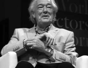 Photo of Michael Gambon, British actor who played Dumbledore, dies aged 82
