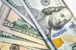 Photo of Undeterred by dollar’s renewed strength, analysts see weakness ahead