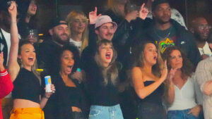 Photo of Taylor Swift brings spending boost to NFL; pop star attends second Chiefs’ football game
