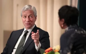Photo of JP Morgan boss Jamie Dimon: The world is witnessing ‘most dangerous time in decades’