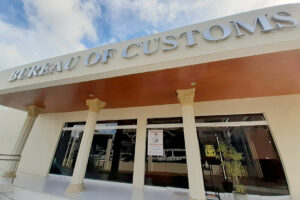 Photo of Customs surpasses Nov. collection target