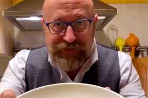 Photo of Italian food historian cooks up carbonara controversy