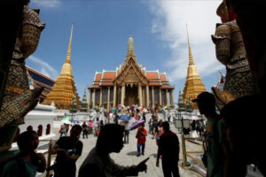 Photo of Thai economy in ‘crisis’ PM says, pledges more stimulus