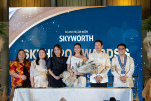 Photo of Skyworth unveils brand ambassador, awards ten ‘Sky Heroes’