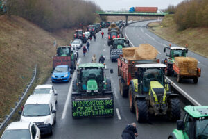 Photo of French farmers head home but anger spreads elsewhere in Europe