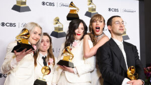 Photo of Taylor Swift caps dominant year with record-breaking Grammy win