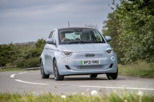 Photo of Fiat Urges Government to Reinstate Electric Car Grants Amid Sales Slowdown