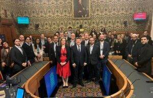 Photo of Tech leaders debate AI skills shortage in Parliament 