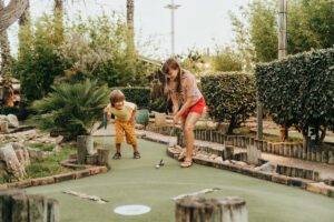 Photo of Top 4 Things To Consider Before Selecting The Right Online Mini-Golf Booking System