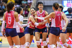 Photo of Cool Smashers, Angels eye PVL lead as they battle Solar Spikers, Crossovers