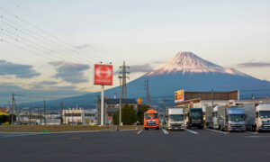 Photo of Japan’s overworked, underpaid truckers left behind in wage bonanza