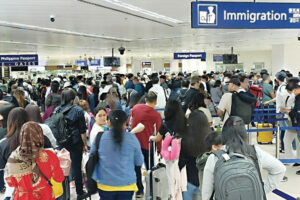 Photo of BI bars entry of 220 foreigners