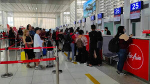 Photo of Airlines see early holiday booking surge