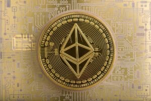 Photo of SUI surges as Bitcoin, Ethereum, and XRP stay stable 