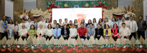 Photo of 20 CoA executives complete senior executive development program