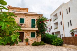 Photo of Foreigners Buying Houses in Spain: What You Need to Know