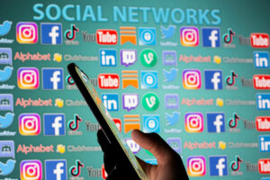 Photo of Franchise requirement for social media mulled amid disinformation crackdown