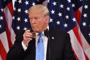 Photo of Trump threatens 200% tariffs on European wine over whiskey levy