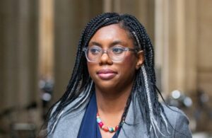 Photo of Kemi Badenoch’s Net Zero U-turn: A Political Play or a Policy Disaster?