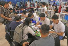 Photo of Philippine jobs ‘exposed’ to AI risks estimated at 35-37%