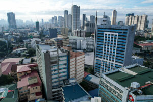 Photo of PHL economic growth slows in Q1