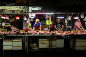 Photo of April inflation likely fell below 2%