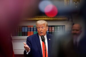 Photo of US economy shrinks for first time since 2022 as Trump tariffs rattle markets