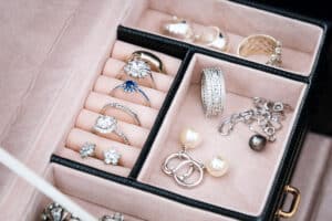Photo of Rising Gold Prices and International Tariffs: The Challenges Facing the UK Jewellery Industry